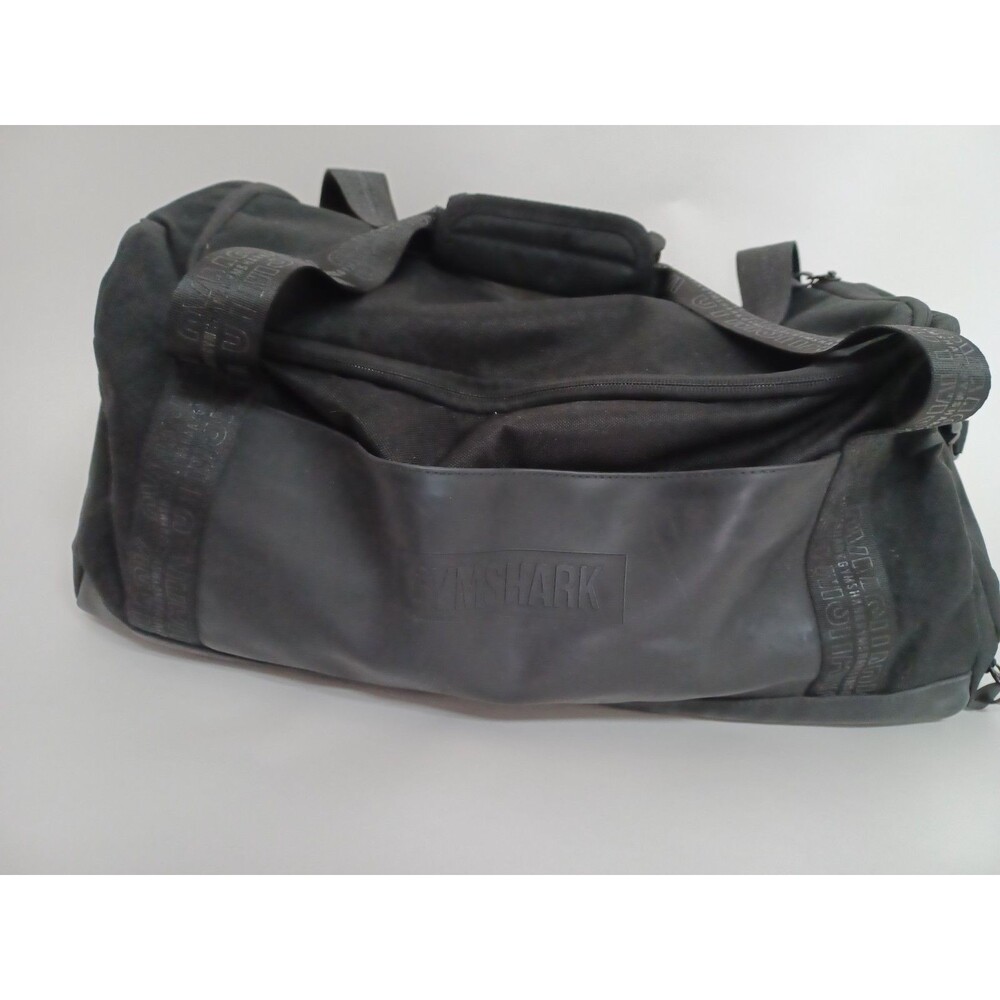 Gymshark Duffel Bag Medium Everyday Gym Bag Black Lightweight Workout Sports